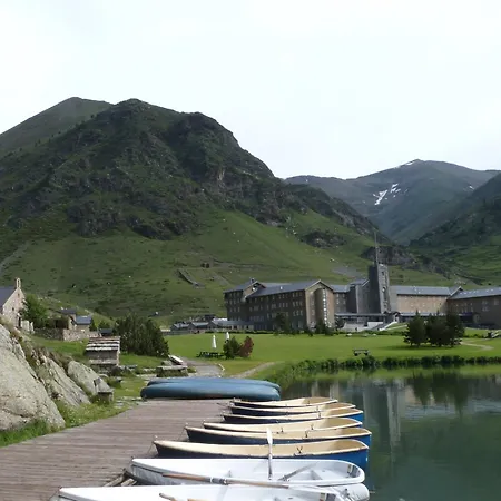 فندق Vall De Nuria 3*