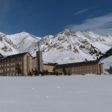 Vall De Nuria Hotel